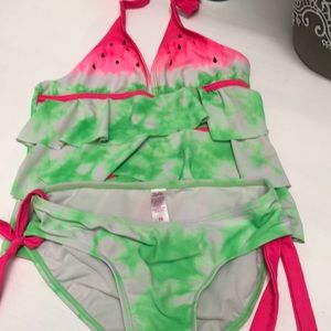 Girls 2 piece bathing suit
